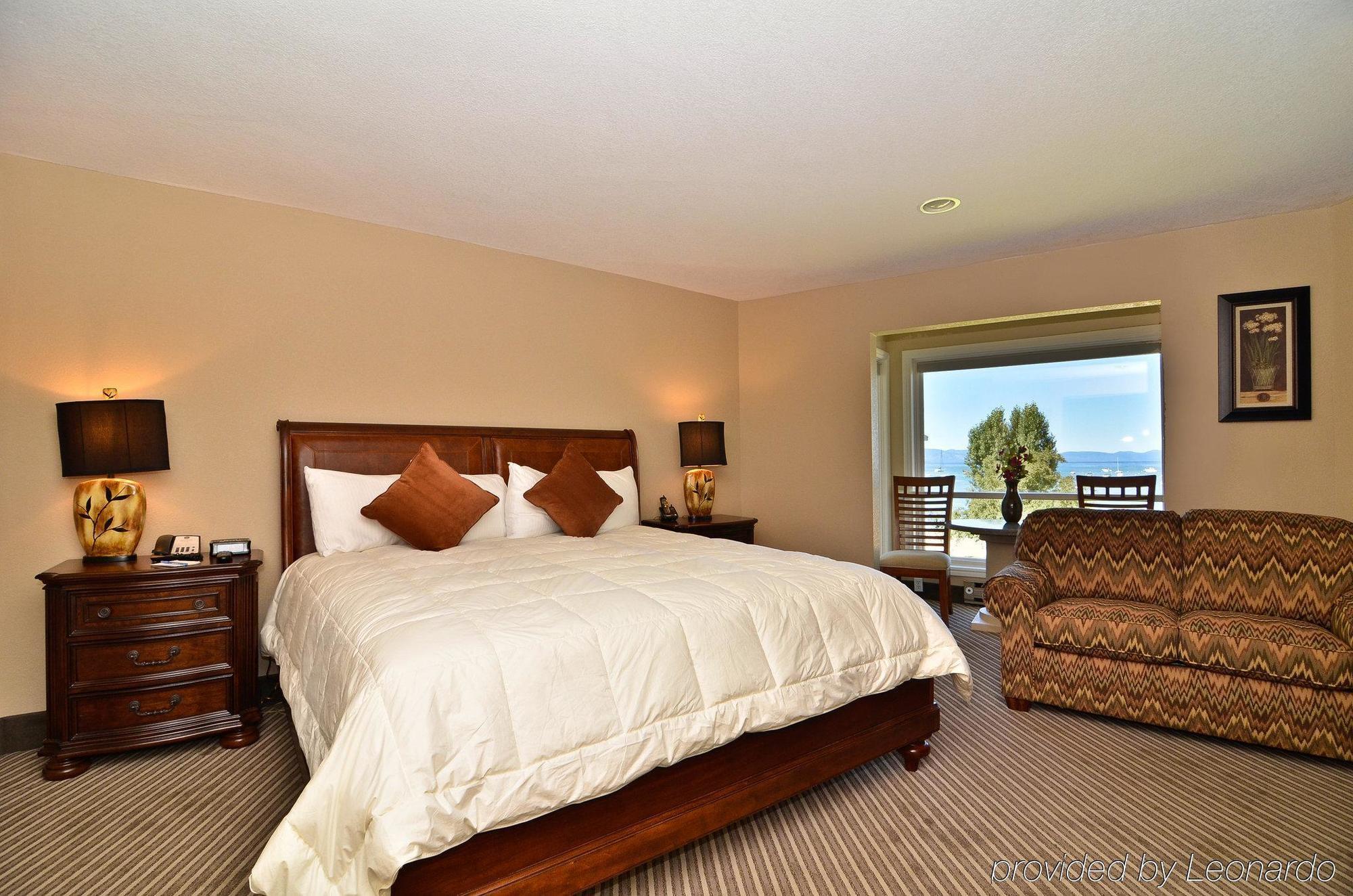 Retreat & At Tahoe South Lake Tahoe