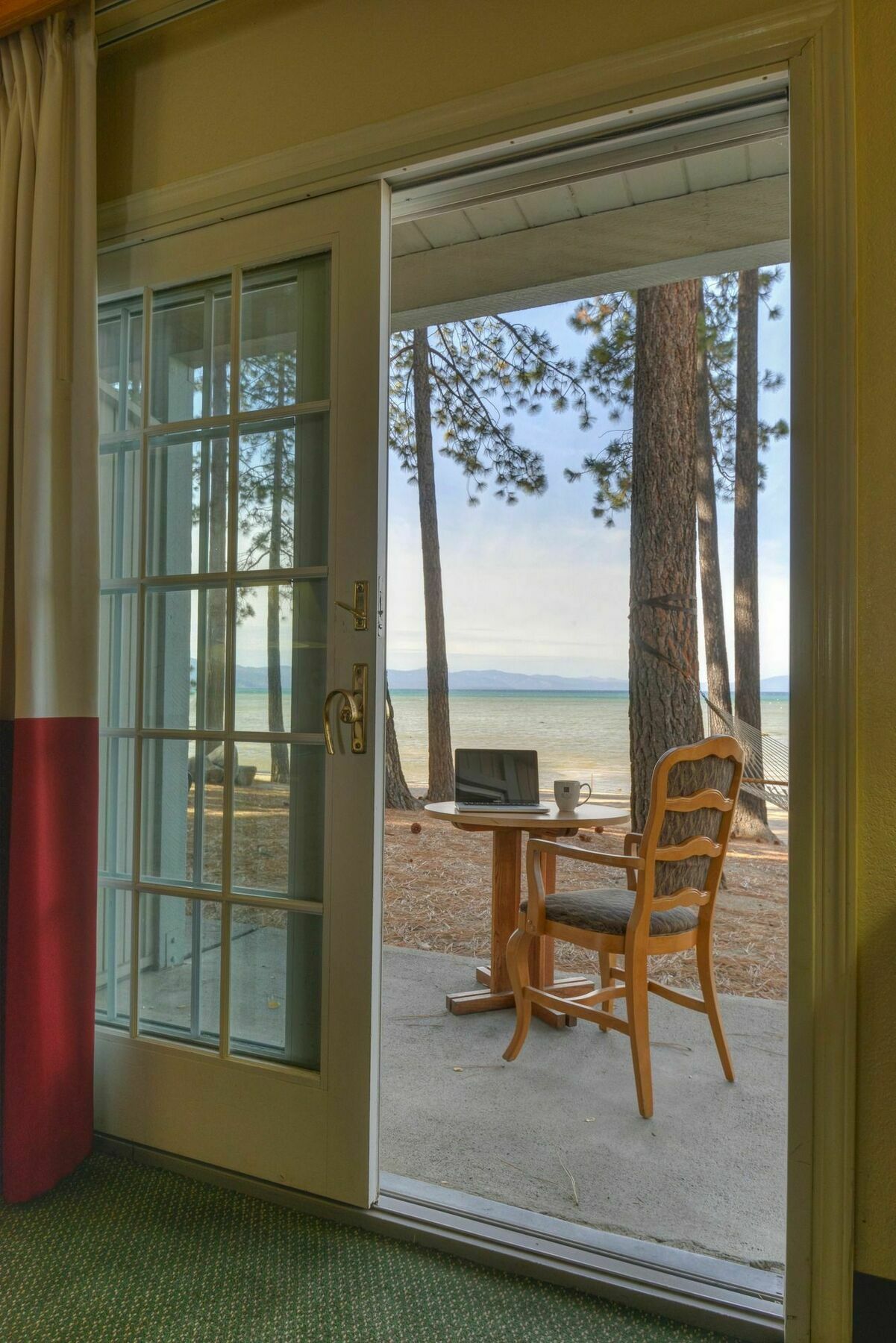 Retreat & At Tahoe Hotel 3*