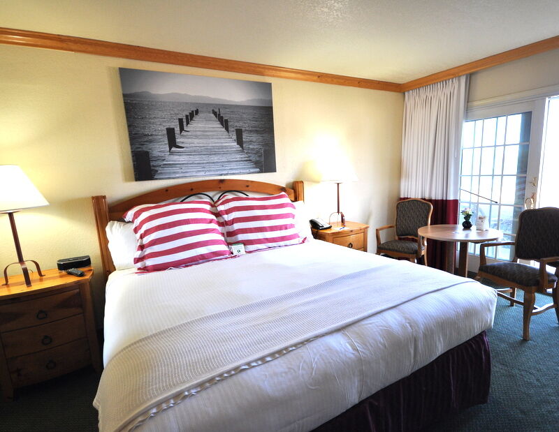 Hotel Retreat & At Tahoe
